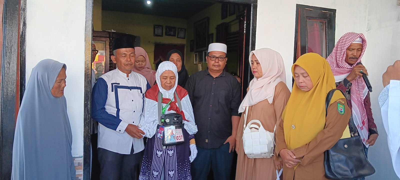 360 Calhaji Kloter 05 Asal Madina di Berangkatkan Sekitar Pukul 14.00 Wib Dari Mesjid Agung Nur Ala Nur Aek Godang