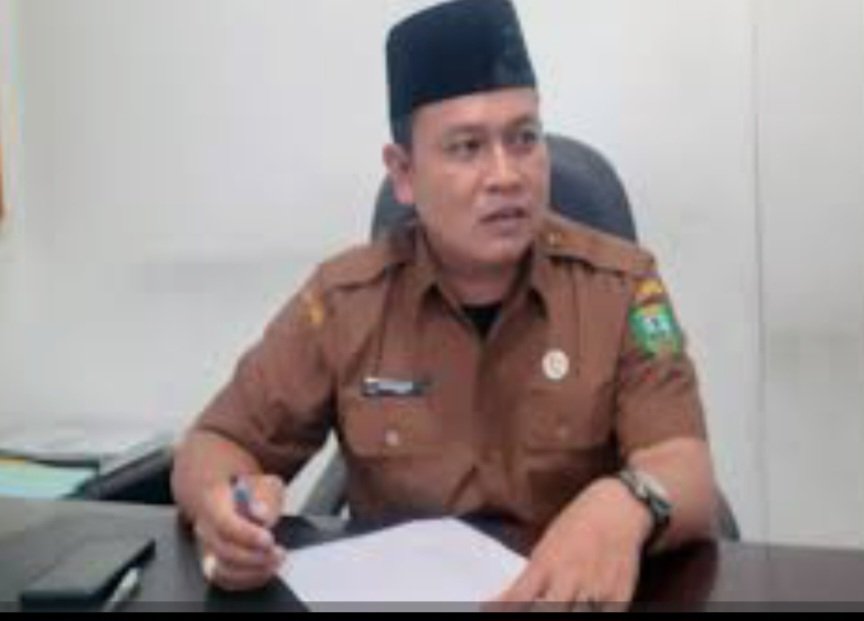 Sabtu Malam 196 Orang Calhaji dan Petugas Kloter Asal Mandailing Natal Bertolak Ke – Asrama Haji Medan