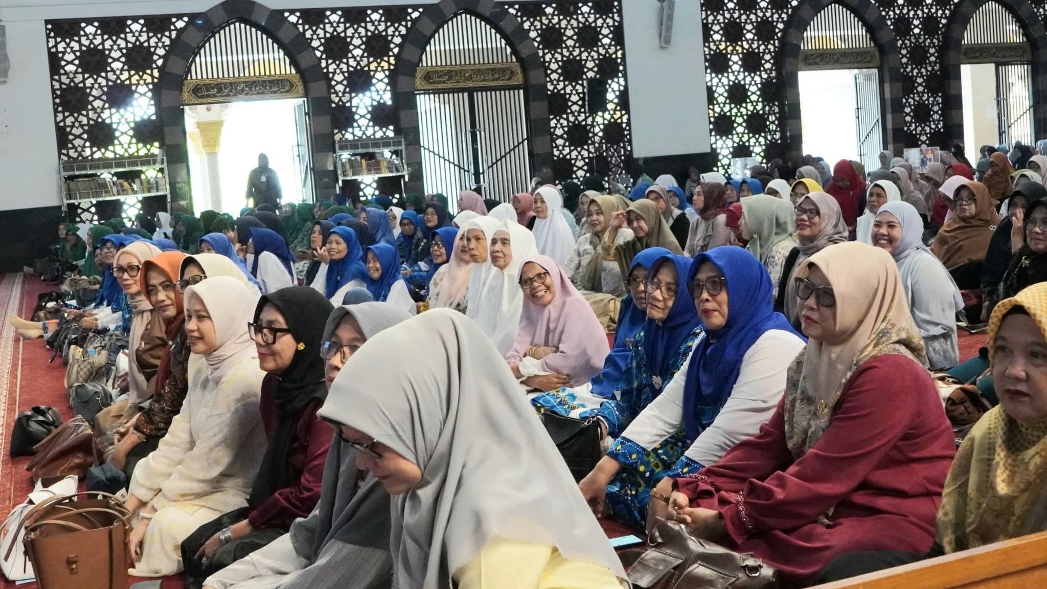 Peringatan Maulid Nabi 1447 H, ASN Pemko Padang Didorong Hidupkan Masjid dan Surau