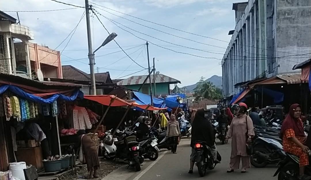 Bupati Madina Harus Pindahkan Pedagang Ke – Pasar Eks.Bioskop Tapanuli