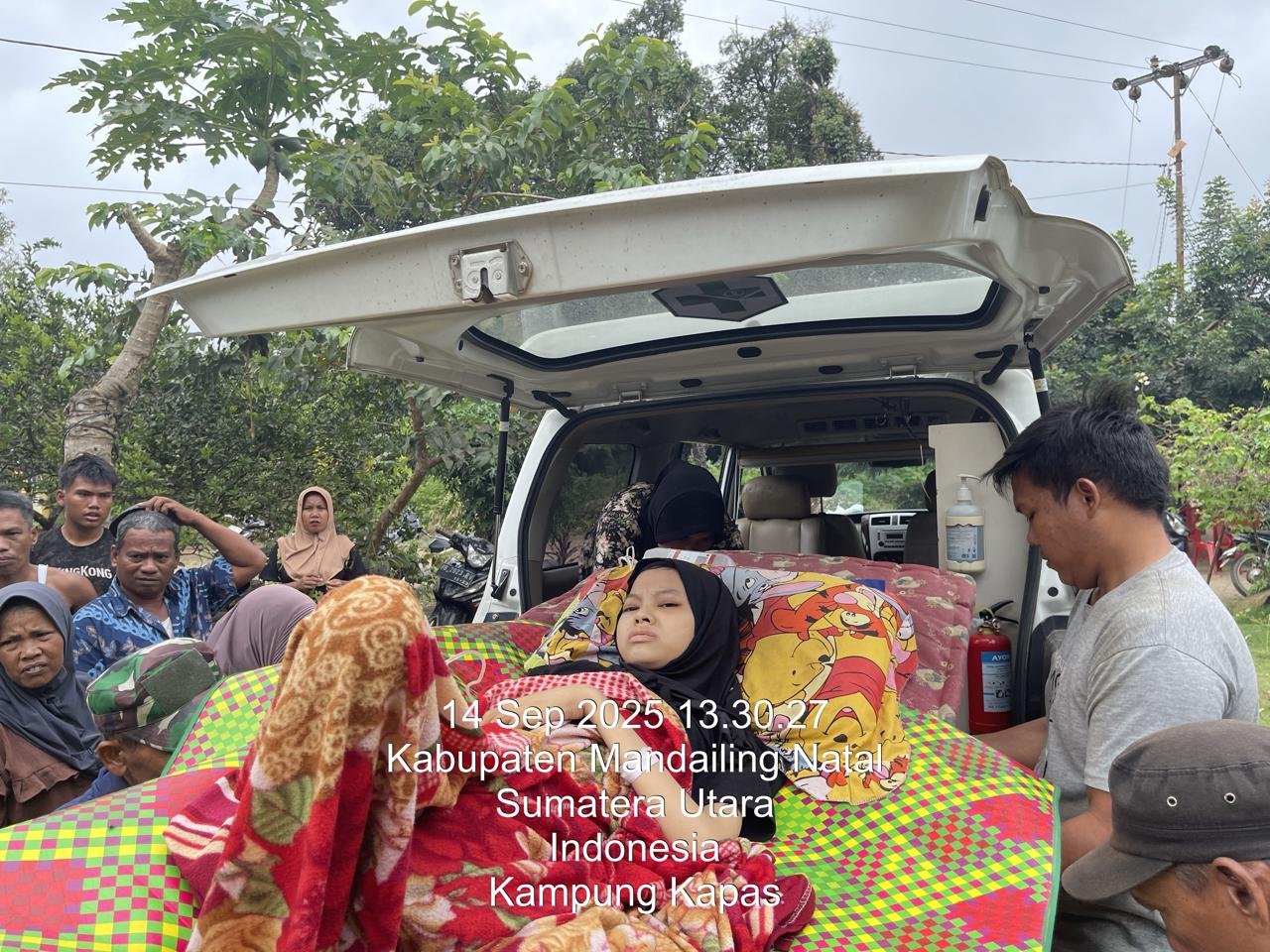 Warga Miskin Dibantu Berobat,Terimakasih Kepada Bupati dan Kadis Kesehatan Mandailing Natal
