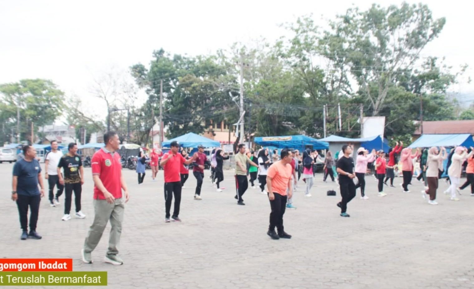 Dilapangan Merdeka Sibuhuan, ASN Pemkab Padang Lawas Senam Bersama