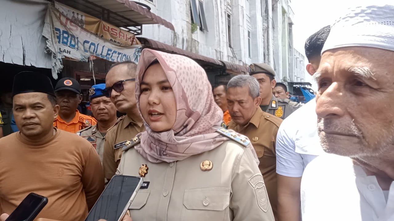 Bupati Madina Tegas, Pedagang Pasar Kuliling Pasti Pindah
