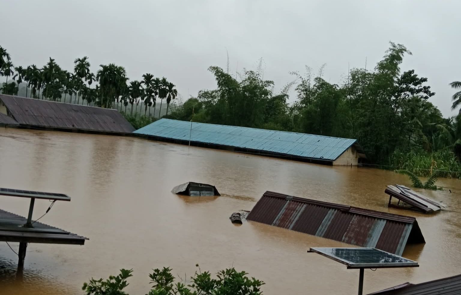 Hujan Masih Turun, Banjir dan Longsor di Sejumlah Daerah di Mandailing Natal