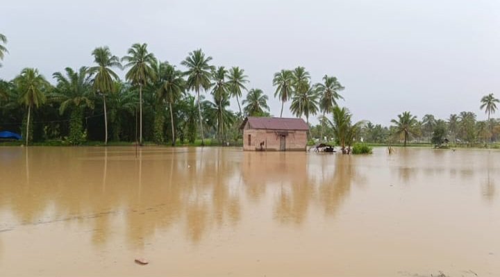 Banjir Rendam Ratusan Rumah di Desa Beringin Jaya Kec.Panyabungan Utara