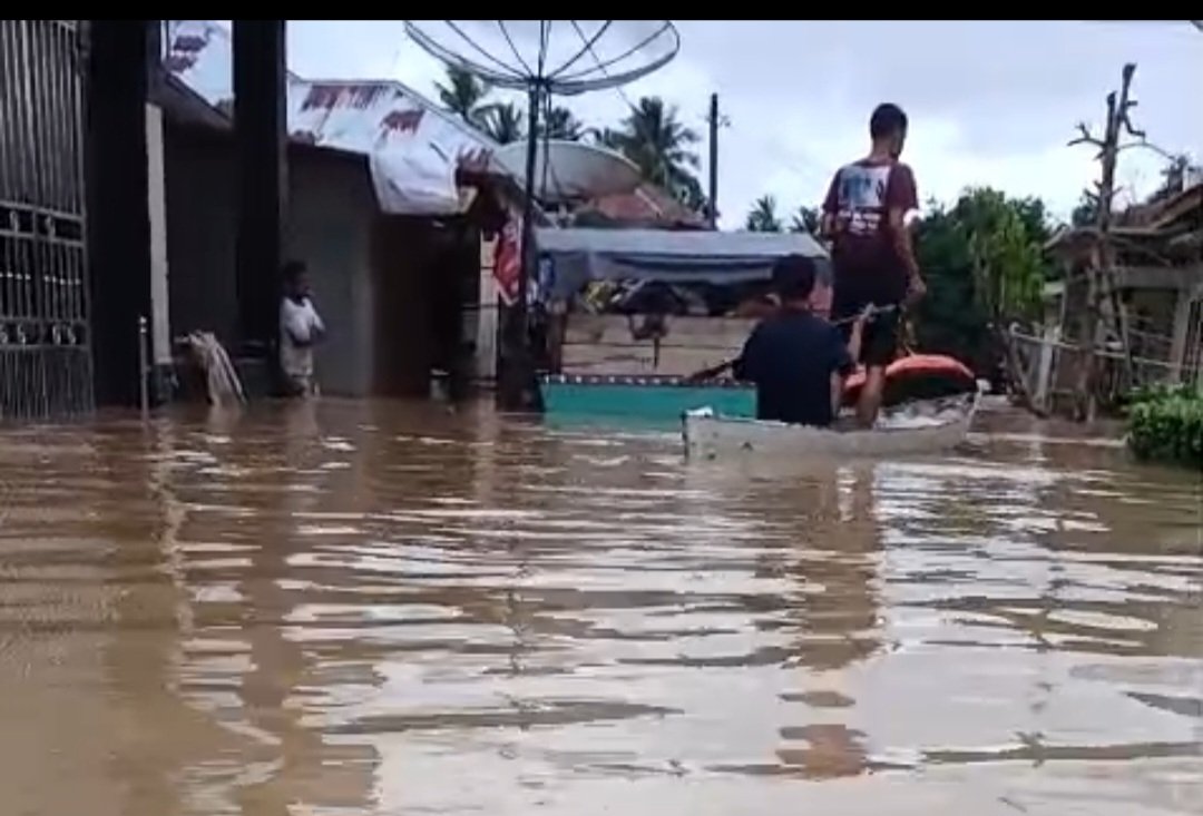 Banjir di Muara Batang Angkola, 400 Jiwa Warga di Ungsikan Ke SDN di Desa Tanggabosi Kec.Siabu
