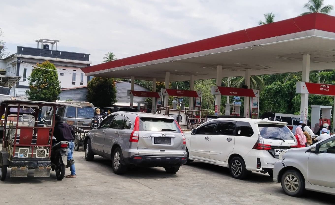 BBM Langka, Pengecer Jual Rp 30.000/ Liter , Ini Komentar Bupati dan Sekda Madina