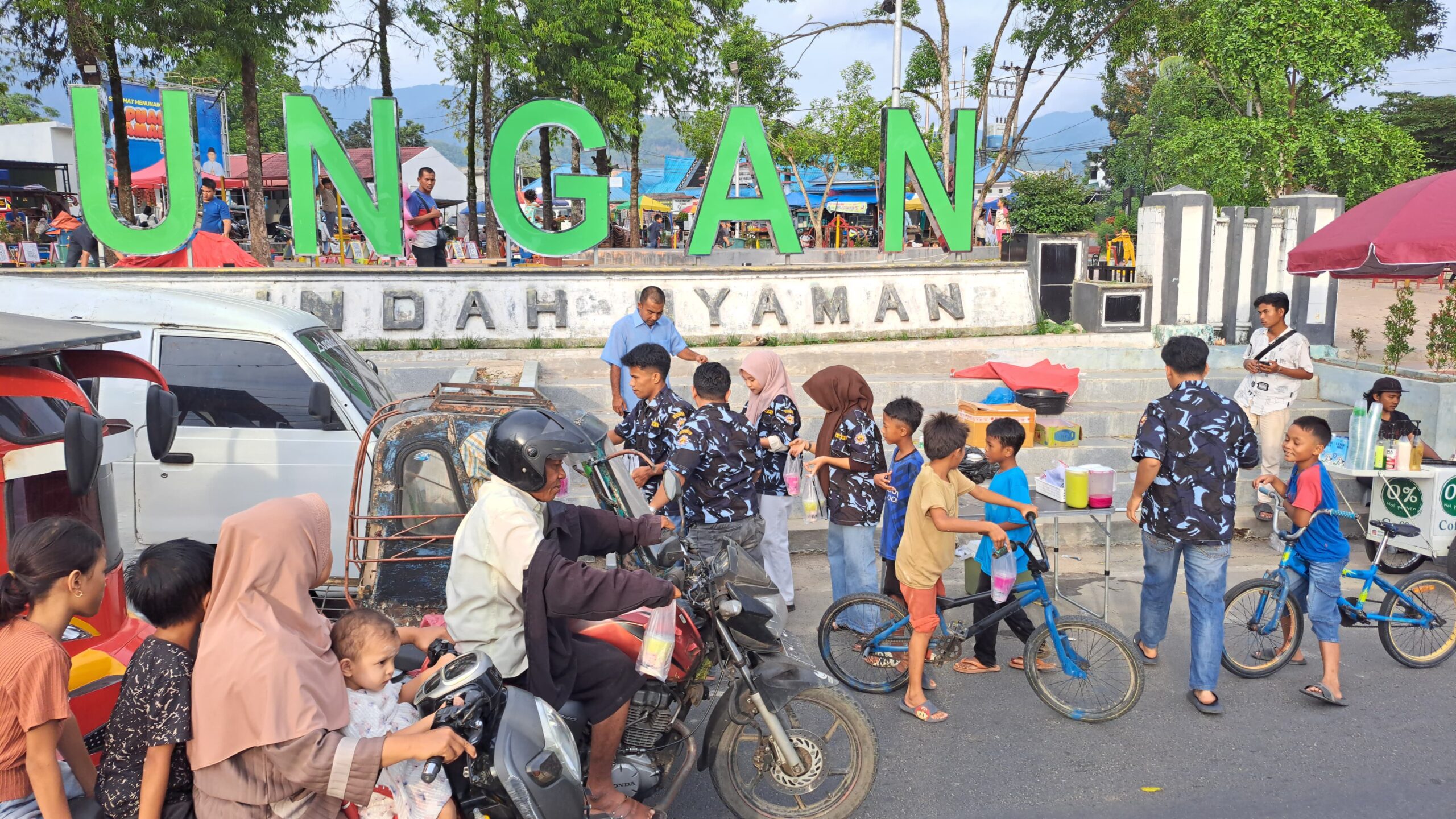 Satma AMPI dan DPK STAIN Madina Bagikan Takjil