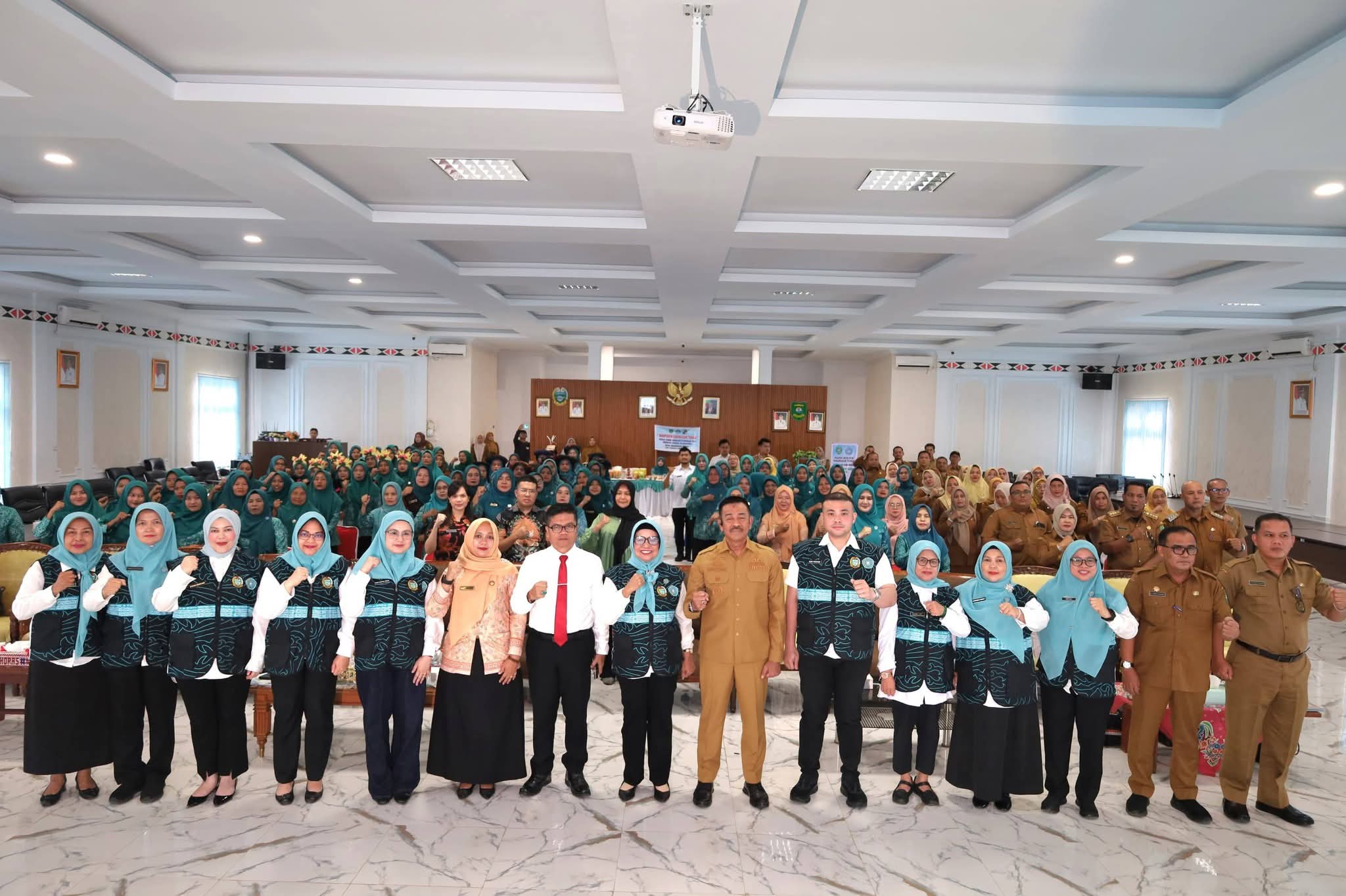 Bupati Madina Sambut Tim Supervisi Desa, Minta PKK Contoh Semangat Kartini