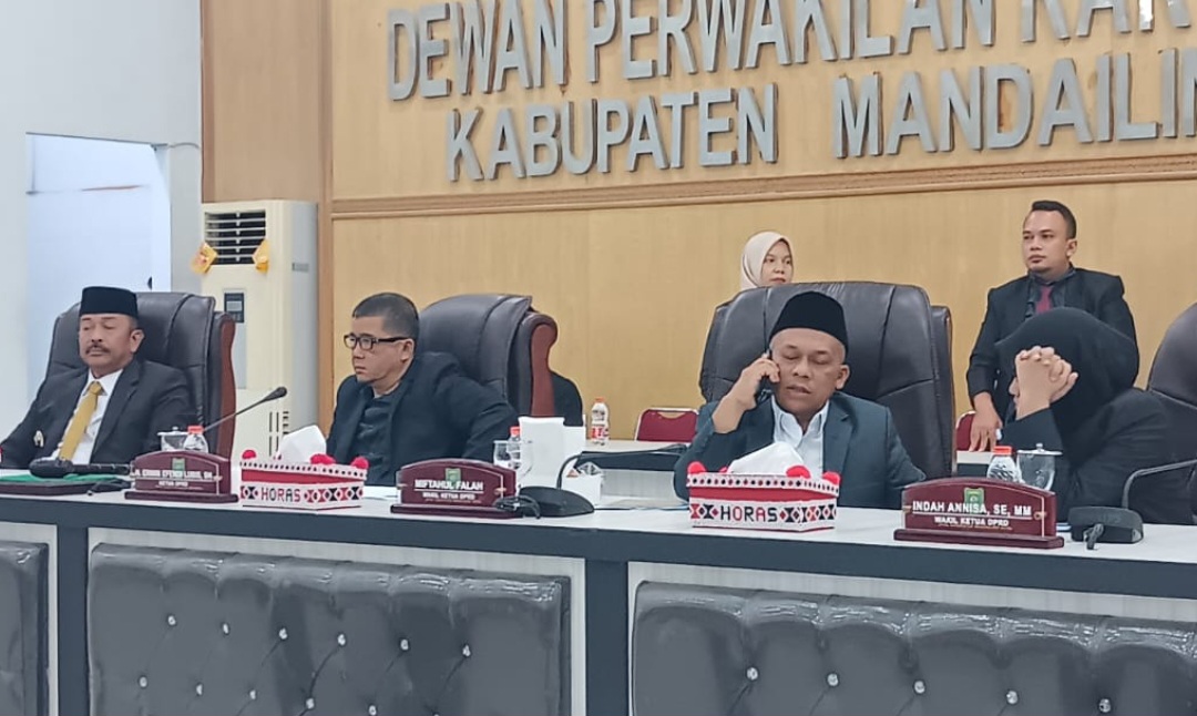 Bupati Madina Sampaikan LKPJ 2025, H.Erwin Efendi Lubis, SH Pimpin Paripurna DPRD.