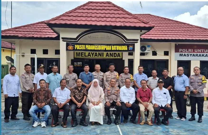 Polsek Padangsidimpuan Batunadua Silaturahmi Dengan Lurah dan Kades di Dua Kecamatan