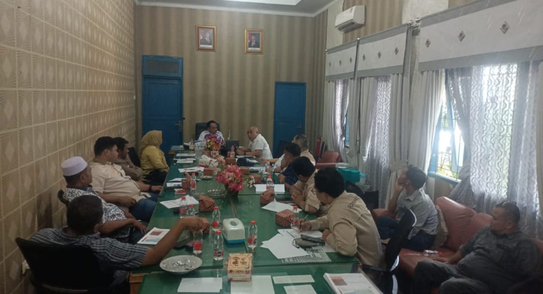DPRD Madina RDP Dengan Sorikmas Mining, Teguh W Hasahatan : ” Awal Desember 2027 Rencana Produksi “