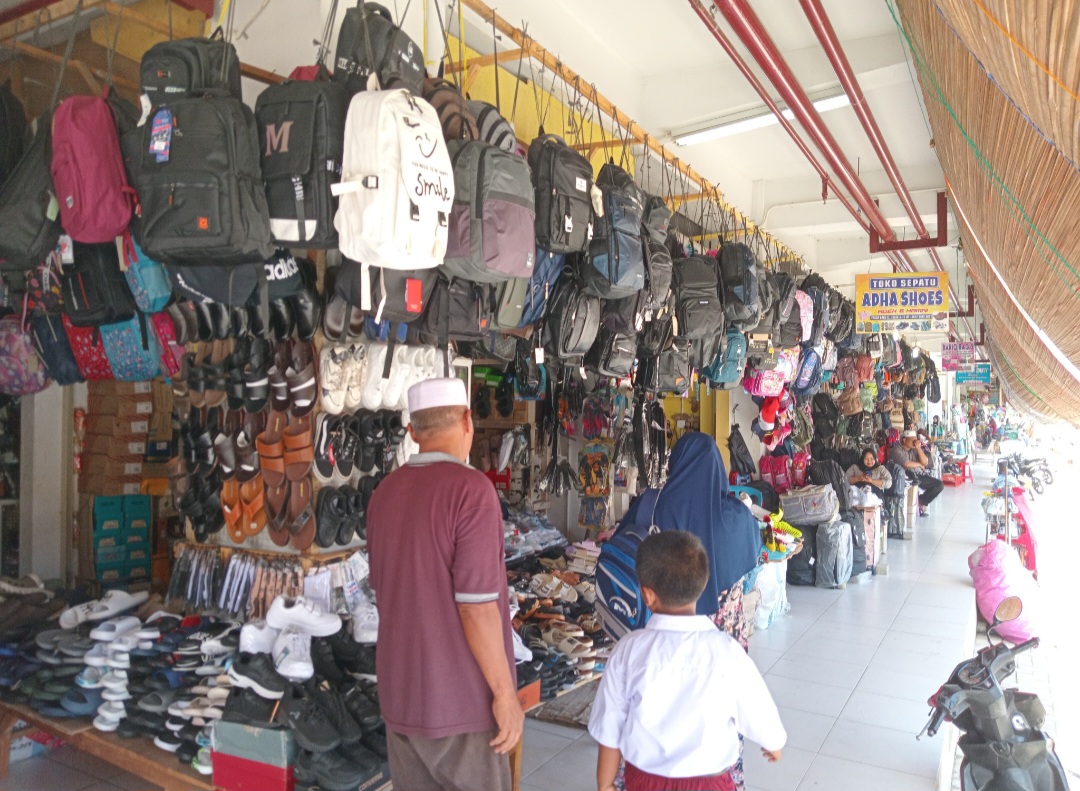 Soal Pasar Baru Panyabungan & Pasar Eks.Bioskop Tapanuli, LSM Desak DPRD Panggil Bupati dan Kadis Perdagangan Madina