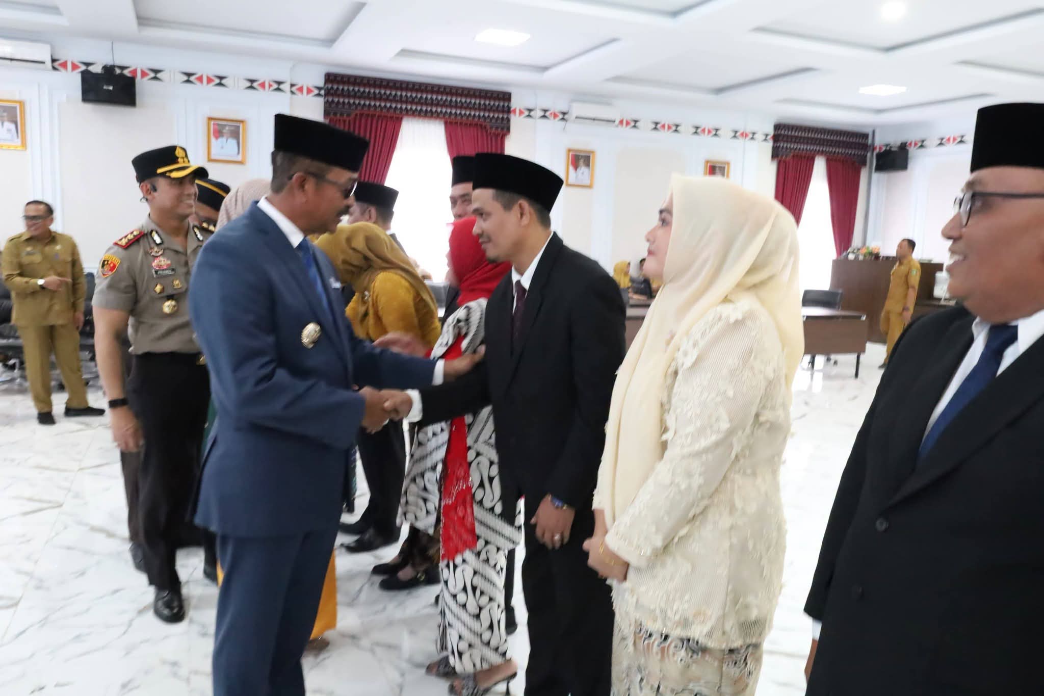 Randuk Siregar Kepala BPKAD, Bupati Madina Lantik 9 Pejabat Eselon II