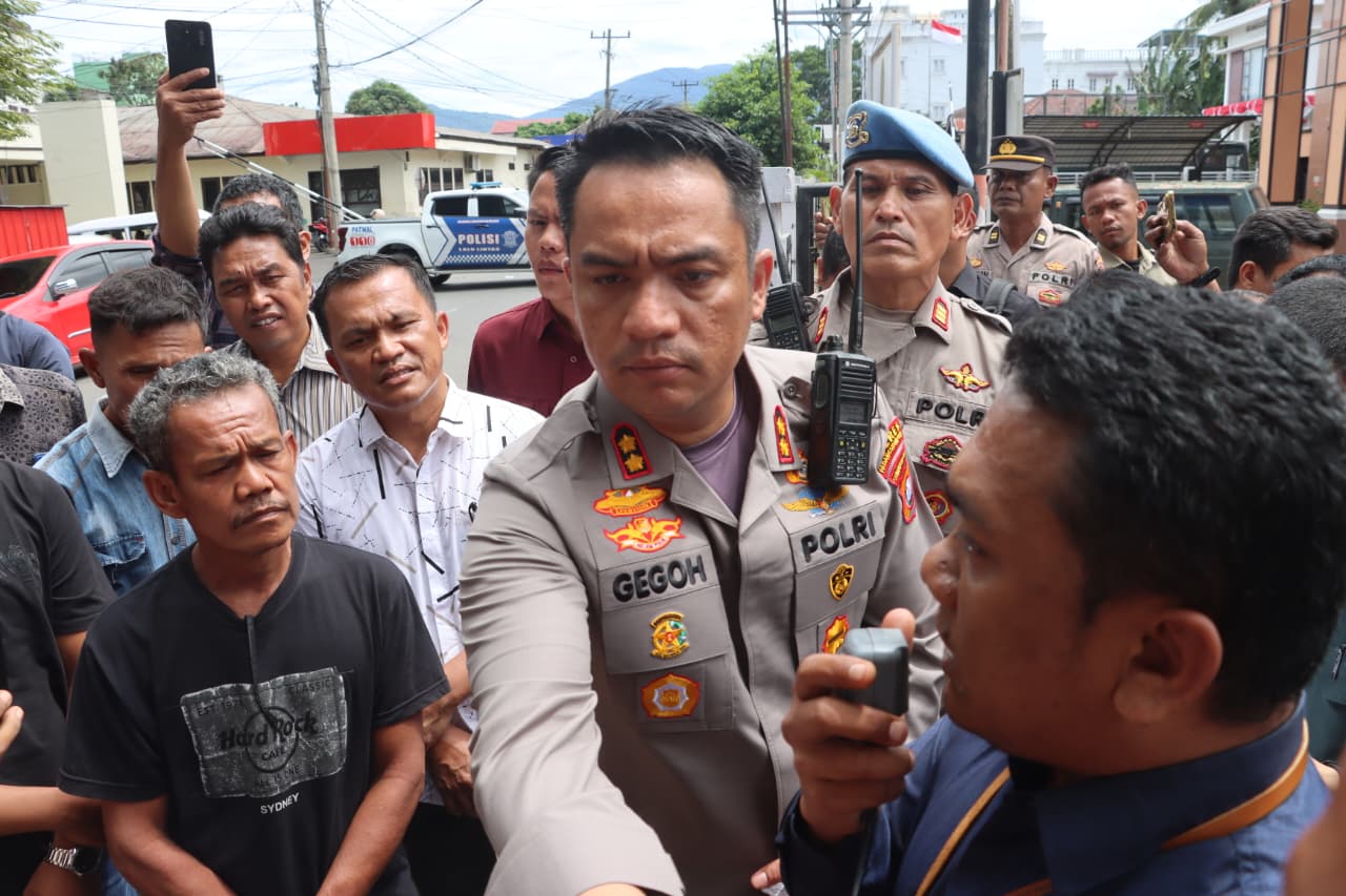 Kapolres Kota Padangsidimpuan Dinginkan Suasana “Polisi Ganteng”