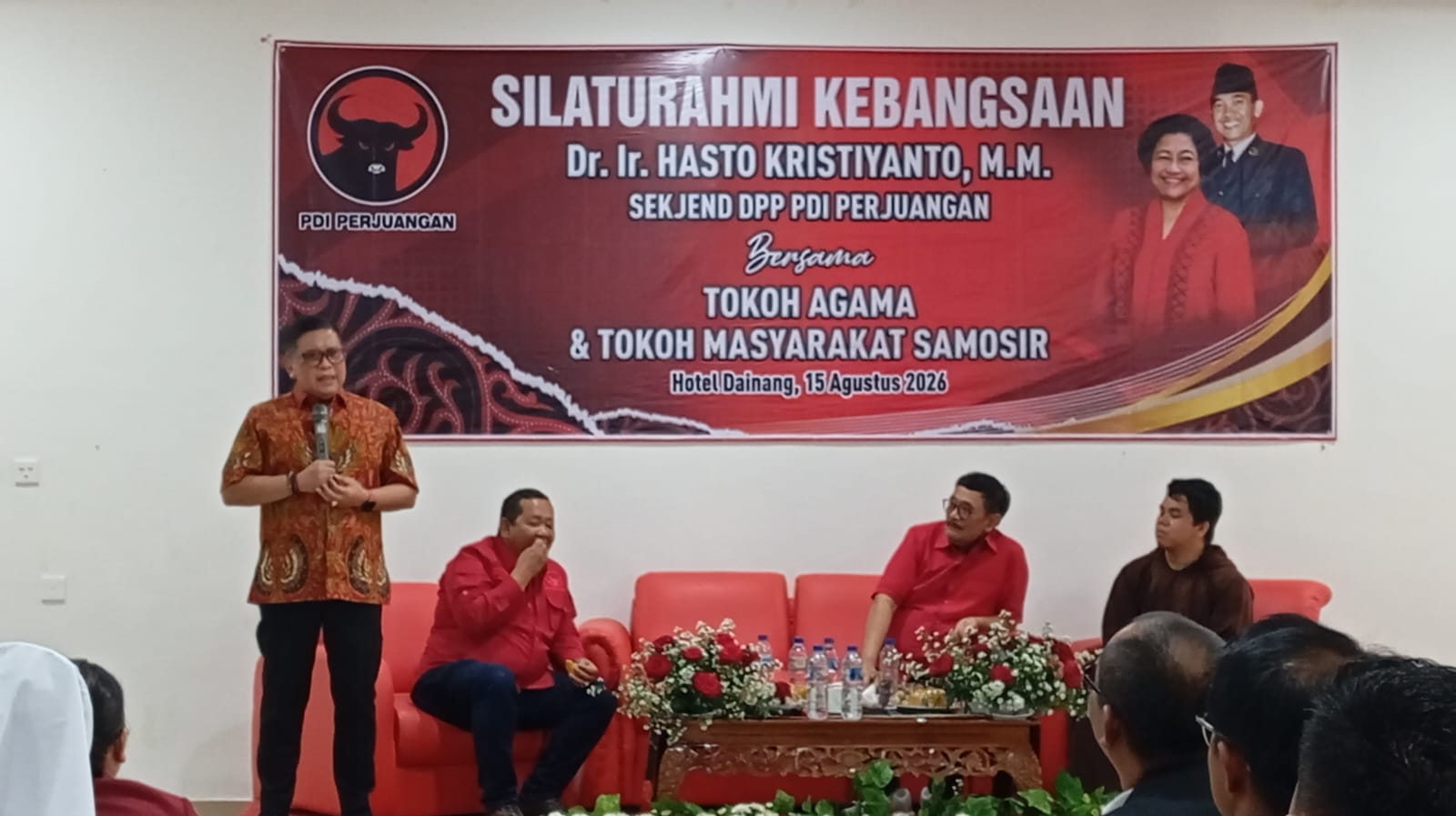 Silaturahmi Kebangsaan di Samosir, Hasto Kristiyanto Ajak Tokoh Agama dan Masyarakat Rawat Indonesia Sebagai Rumah Bersama