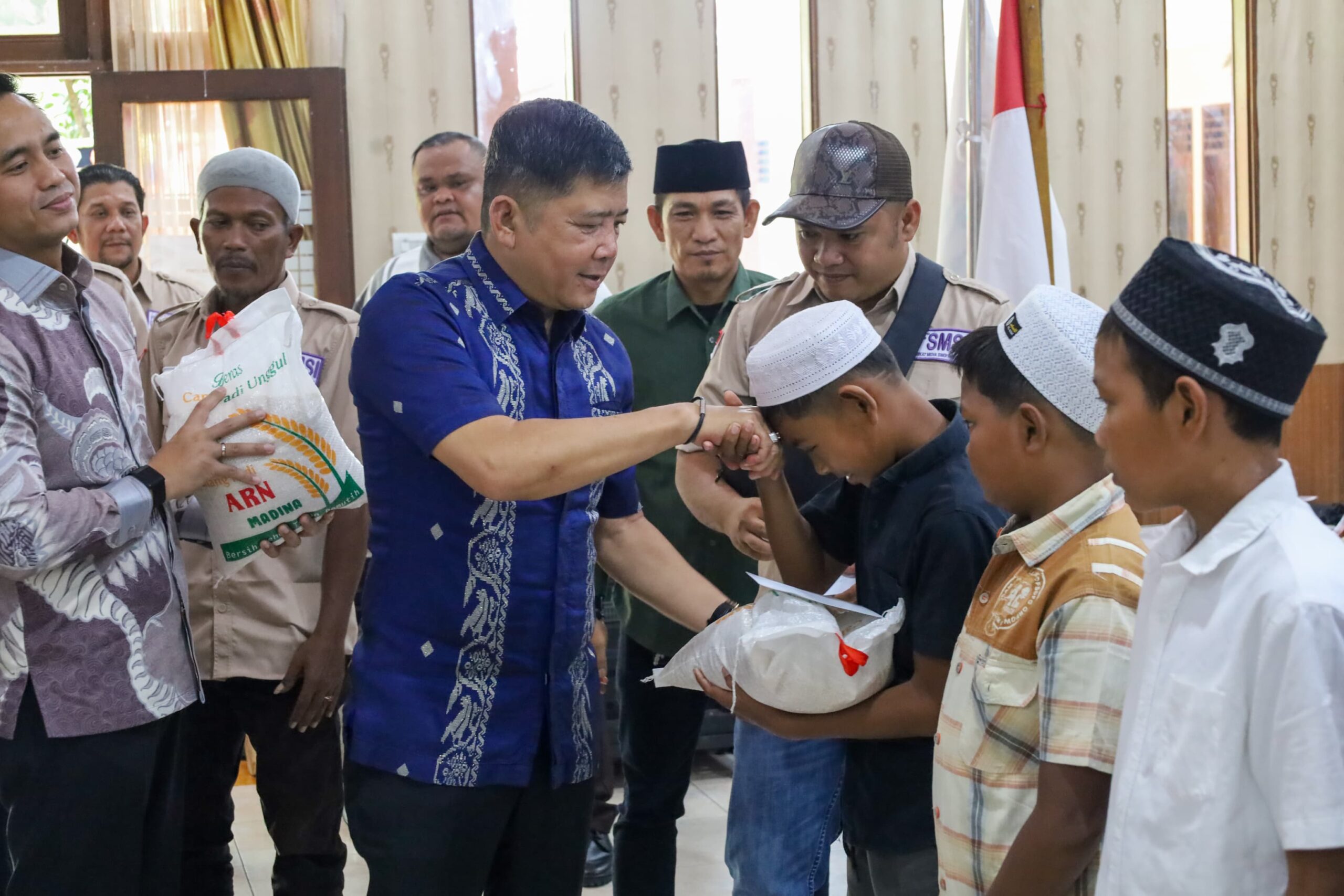 Pelantikan SMSI Madina Sukses, Ketua DPRD Berharap Media Mampu Cerdaskan Pembaca