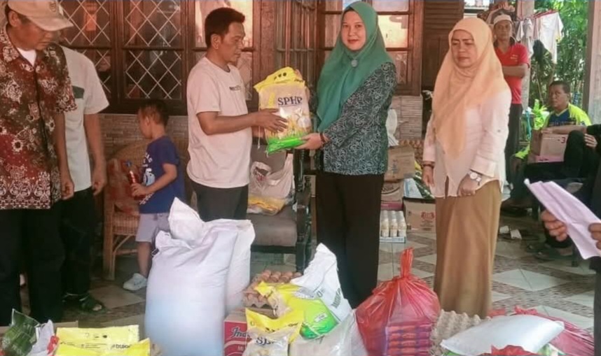 Posko Bencana Kebakaran Kelurahan Kantin Ditutup, Pemko Padangsidimpuan Serahkan Bantuan
