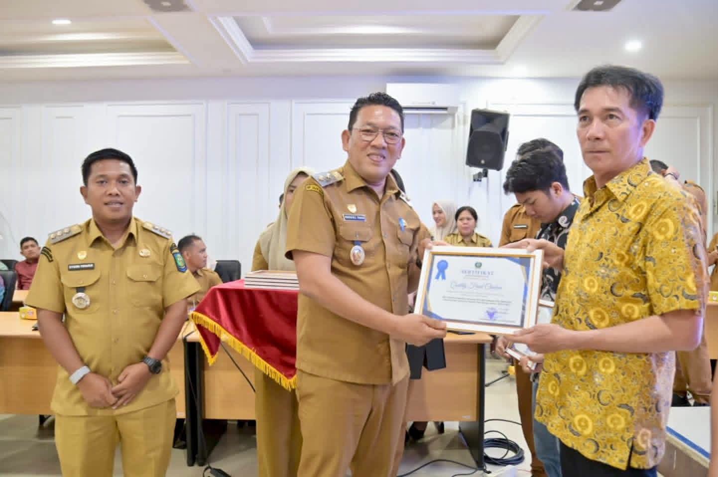 Wali Kota dan Wakil Wali Kota Sibolga Apresiasi Pelaku Usaha Taat Pajak, Dorong Digitalisasi PBJT