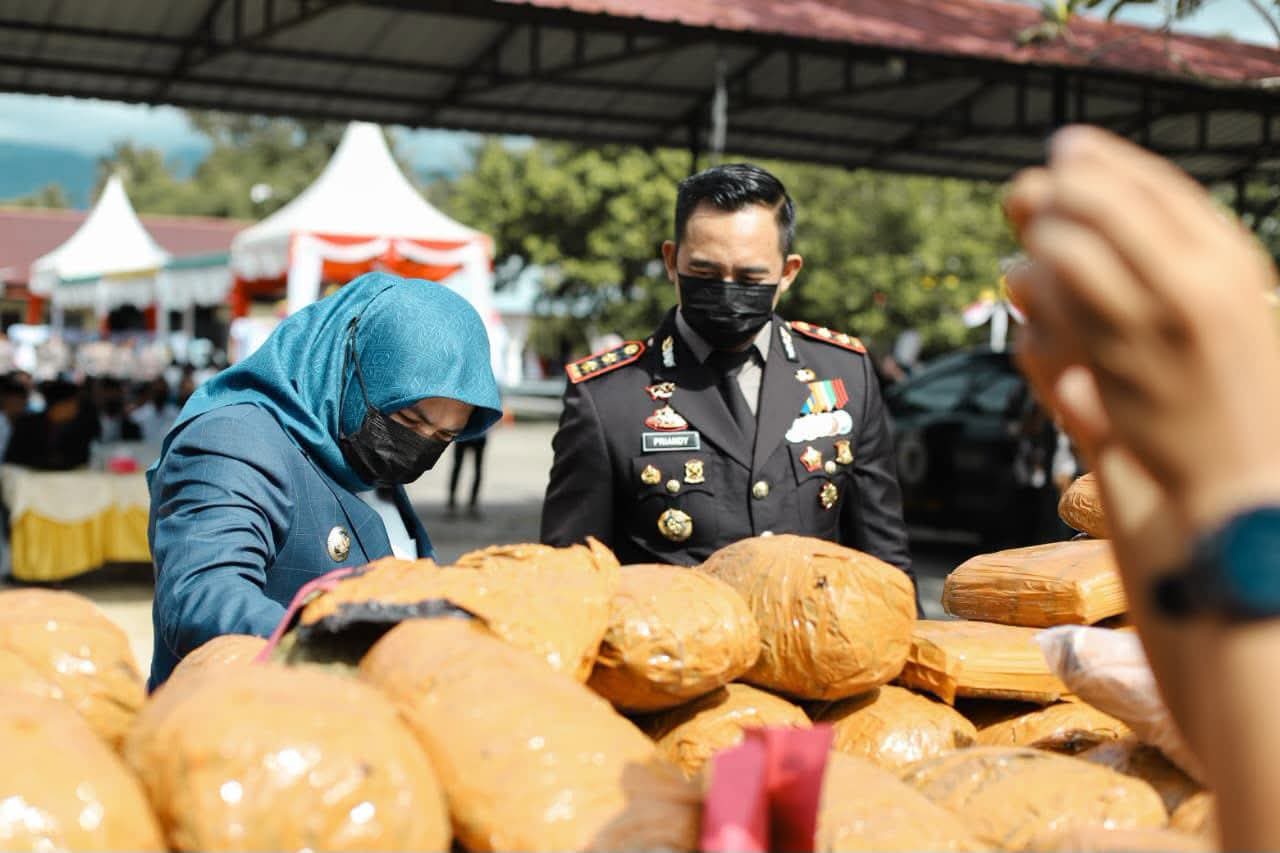 Wabup Madina Apresiasi Polisi dan BNNK Gagalkan Peredaran Narkoba, Minta Operasi Vape