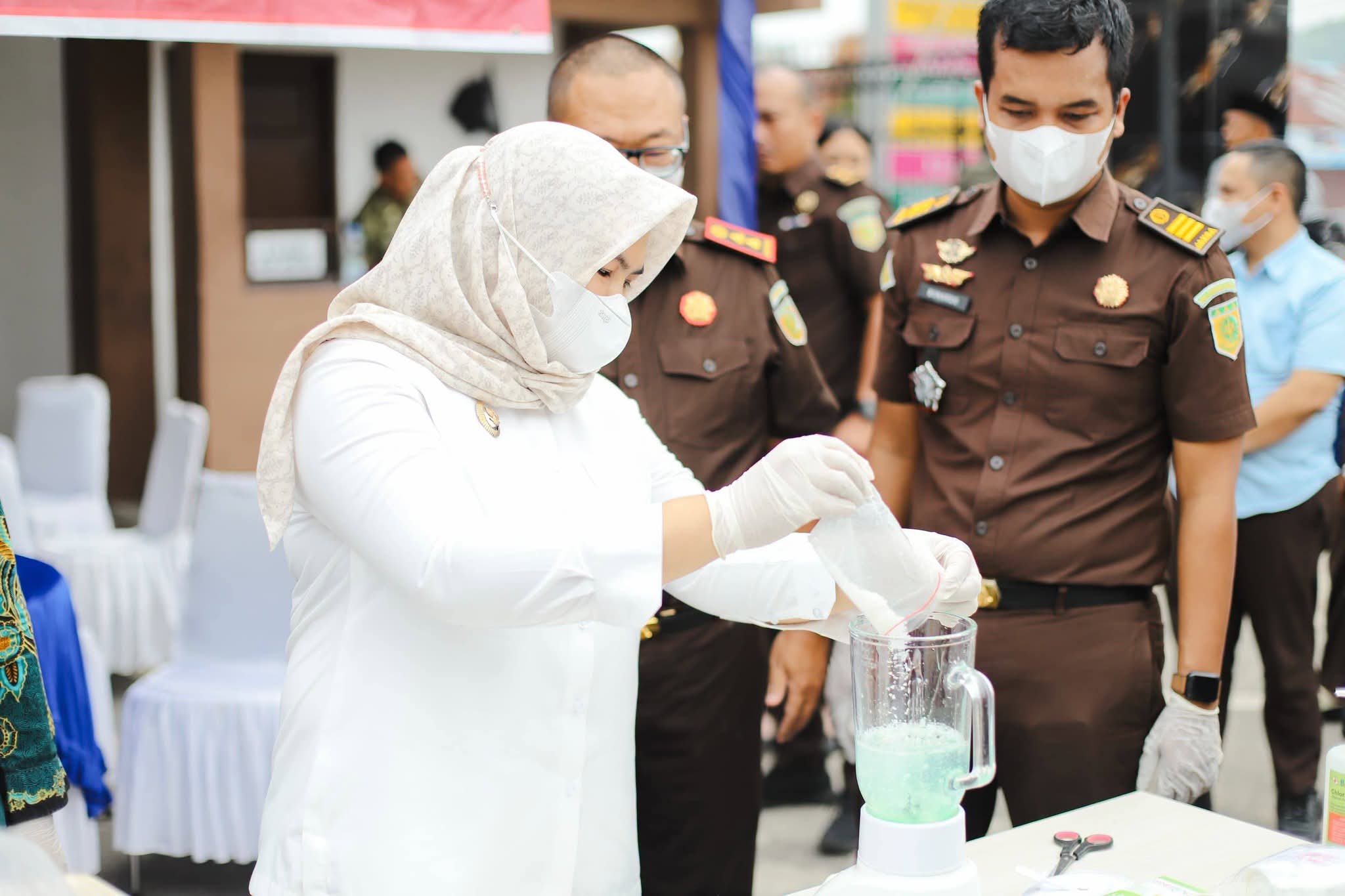Wabup Madina Saksikan Pemusnahan Barang Bukti oleh Kejari