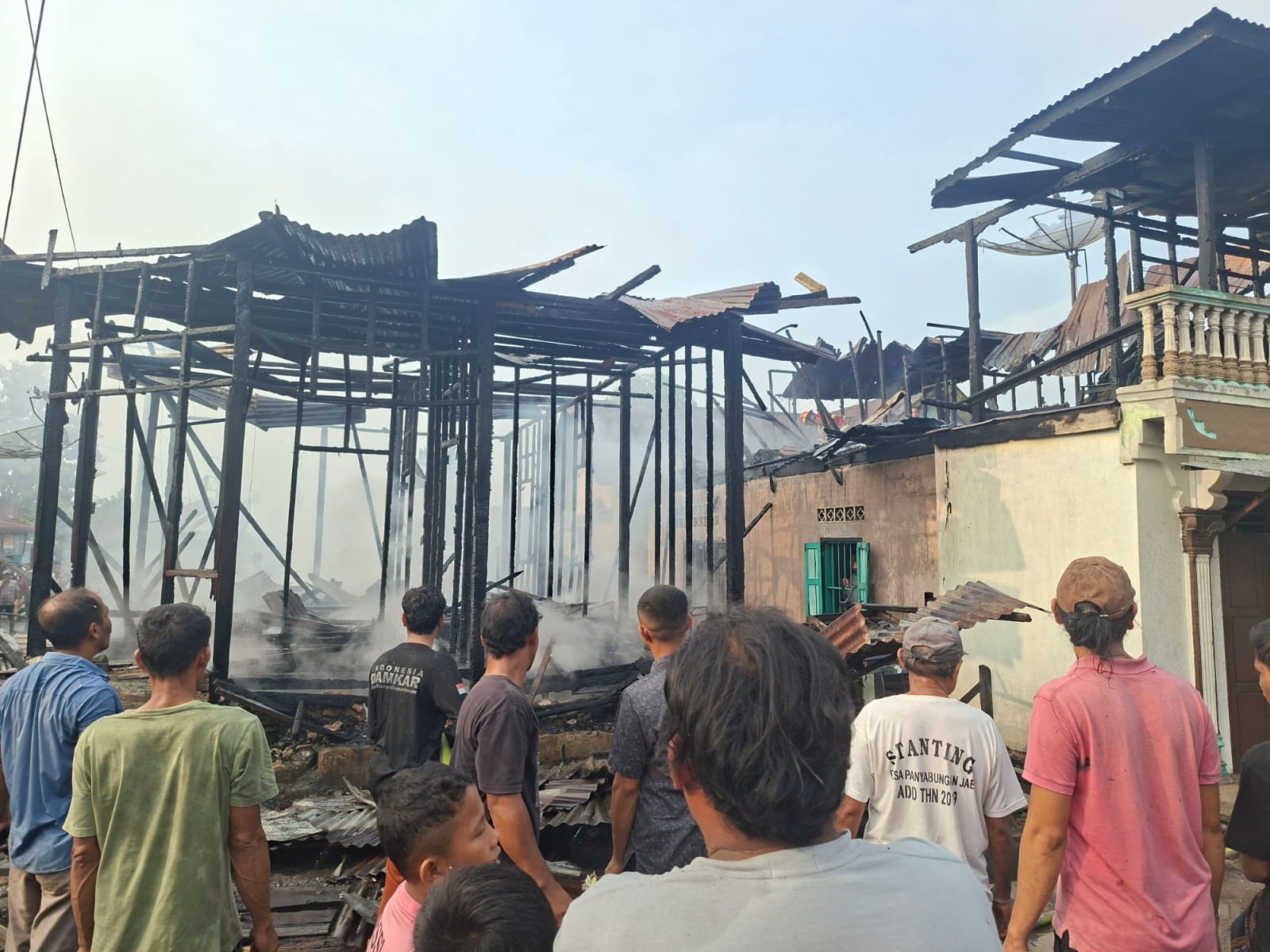 Tiga Unit Rumah di Desa Panyabungan Tinga Kab.Madina Terbakar
