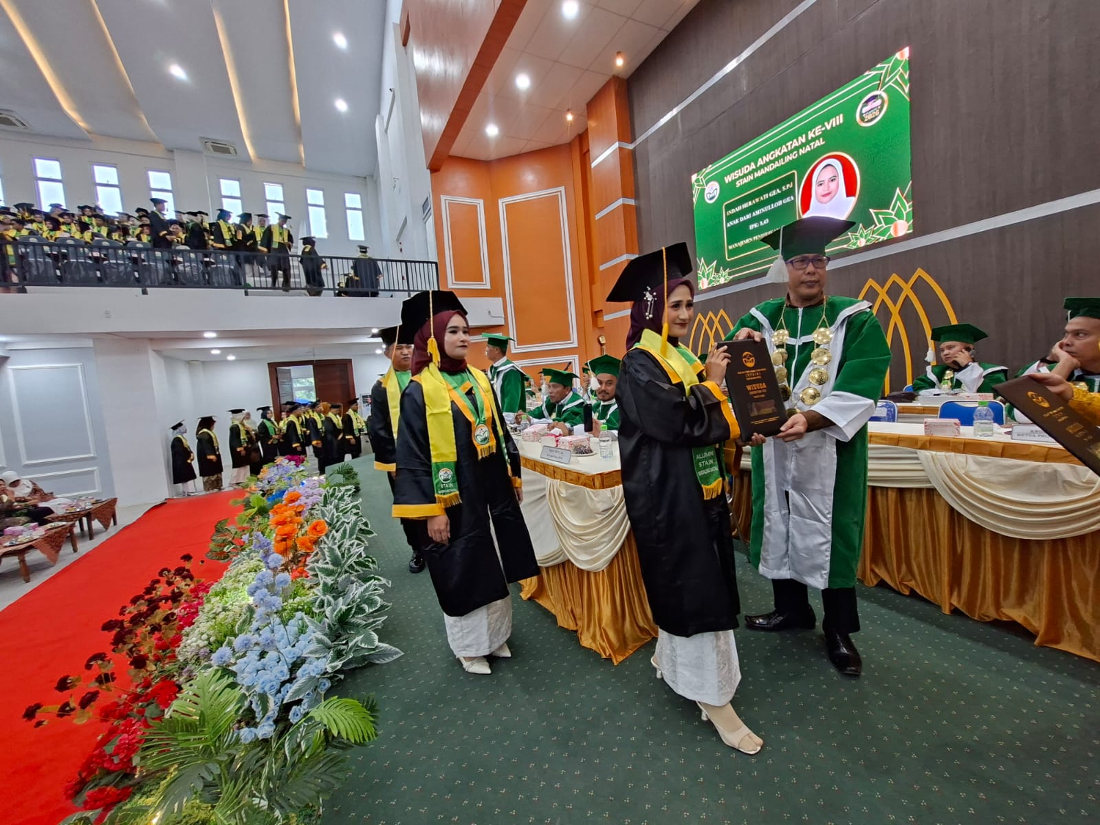 STAIN Madina Wisuda 519 Orang Mahasiswa Dari 20 Program